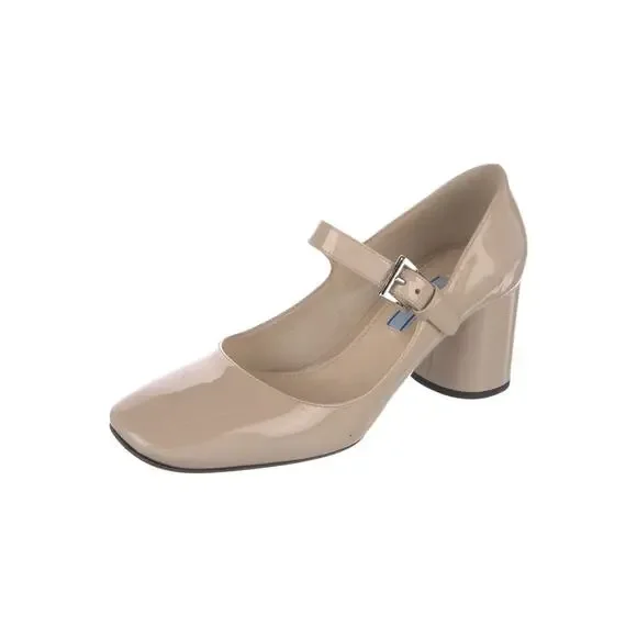 ❤️Prada Patent Leather Mary Jane Pumps❤️ - Picture 2 of 5